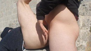 Filmei de dia num lugar público! O meu ator fodeu o meu cú e eu fodi o cú de ele! parte 2